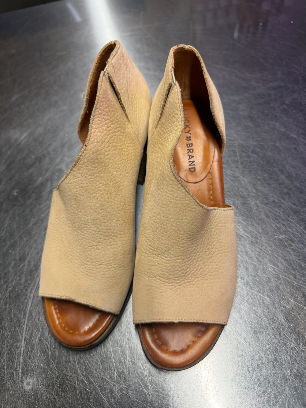 Lucky Brand Beige Open-Toe Leather Mules